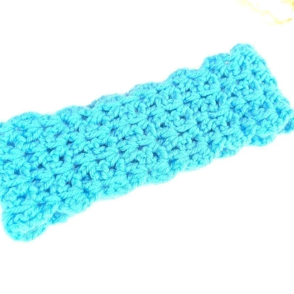 Blue Crochet Headband‎